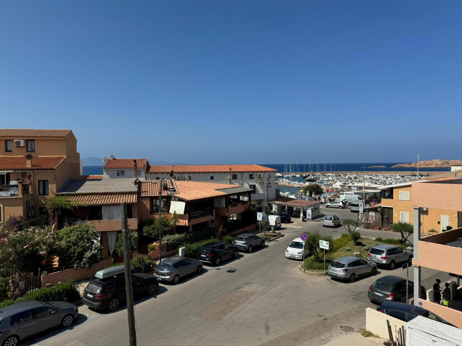 Borgo Spiaggia Isola Rossa Εξωτερικό φωτογραφία